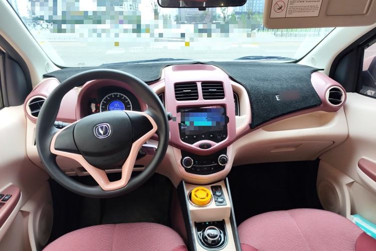 Used CHANGAN OSHAN Benni E-Star 2021 National Edition Colorful Version Lithium Iron Phosphate (31.86 kWh) Interior 2