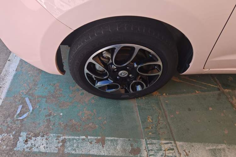 Used CHANGAN OSHAN Benni E-Star 2021 National Edition Colorful Version Lithium Iron Phosphate (31.86 kWh) Left Front Wheel Hub