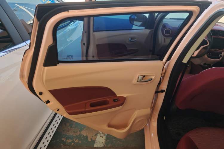 Used CHANGAN OSHAN Benni E-Star 2021 National Edition Colorful Version Lithium Iron Phosphate (31.86 kWh) Left Rear Door Interior
