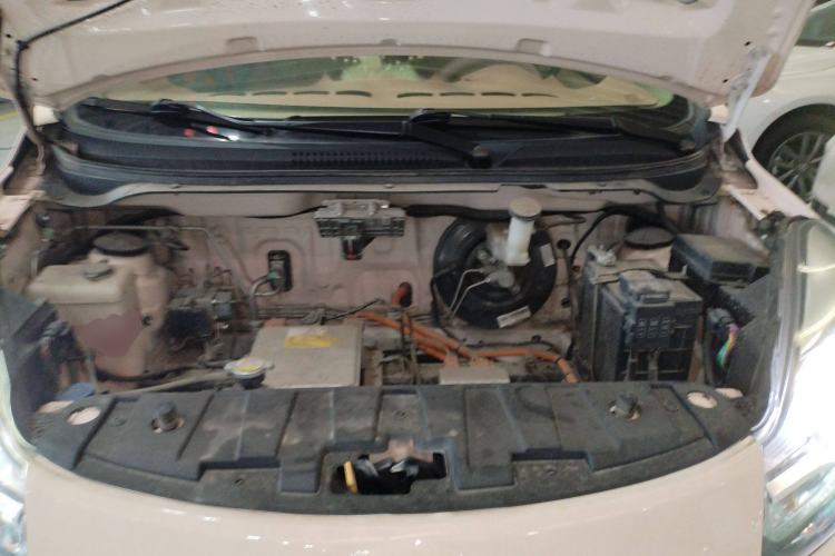 Used CHANGAN OSHAN Benni E-Star 2021 National Edition Colorful Version Lithium Iron Phosphate (31.95 kWh) Engine Bay