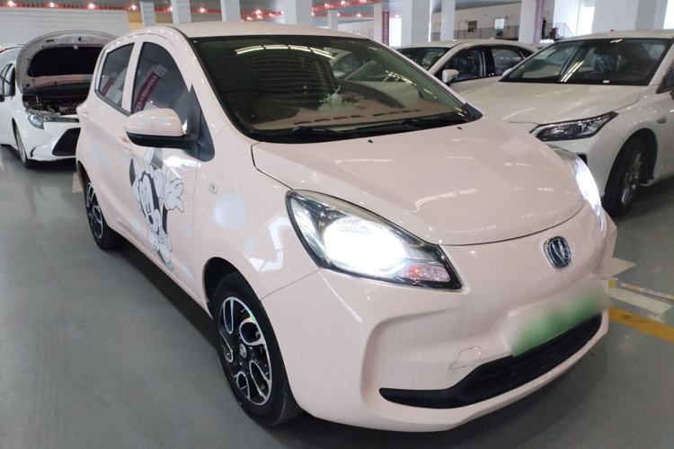 Used CHANGAN OSHAN Benni E-Star 2021 National Edition Colorful Version Lithium Iron Phosphate (31.95 kWh) Front Right 45 Deg