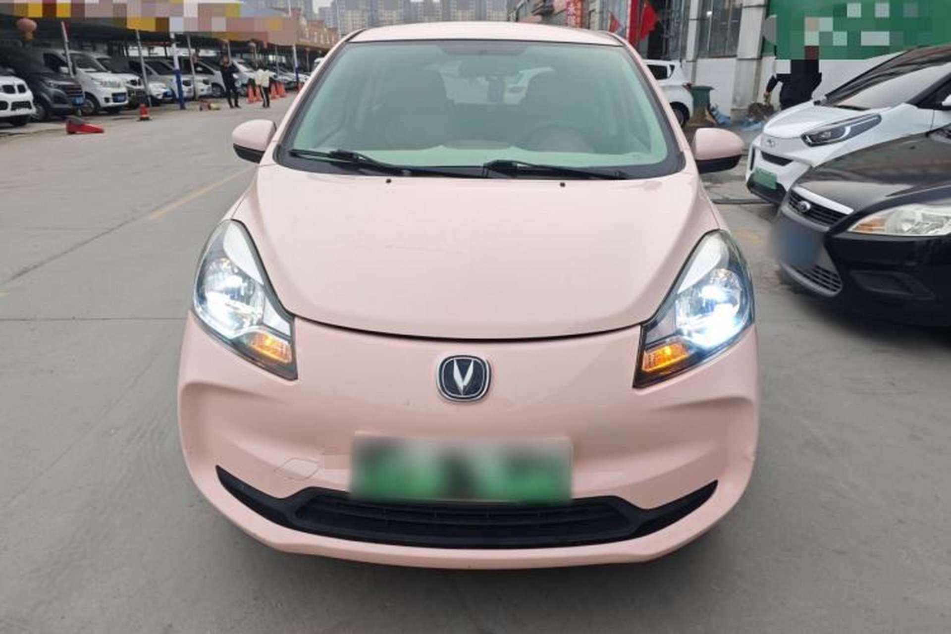 Used CHANGAN OSHAN Benni E-Star 2021 National Edition Colorful Version Lithium Iron Phosphate (31.86 kWh) Front