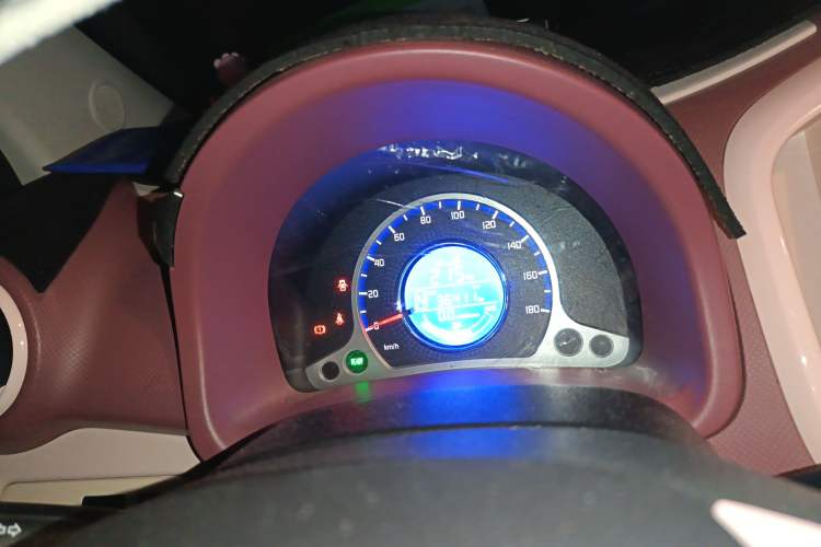 Used CHANGAN OSHAN Benni E-Star 2021 National Edition Colorful Version Lithium Iron Phosphate (31.86 kWh) Instrument Cluster