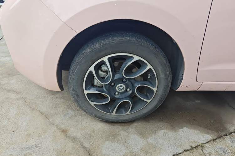Used CHANGAN OSHAN Benni E-Star 2021 National Edition XinYi Edition Lithium Iron Phosphate (31.86 kWh) Left Front Wheel Hub