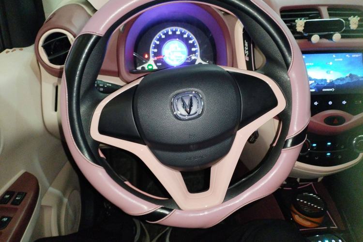 Used CHANGAN OSHAN Benni E-Star 2021 National Edition Colorful Version Lithium Iron Phosphate (31.95 kWh) Steering Wheel