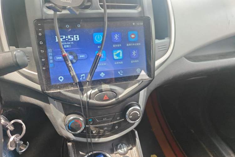 Used CHANGAN OSHAN Benni E-Star 2021 National Edition Xin Yue Version Lithium Iron Phosphate (31.18 kWh) Audio And AC Panel