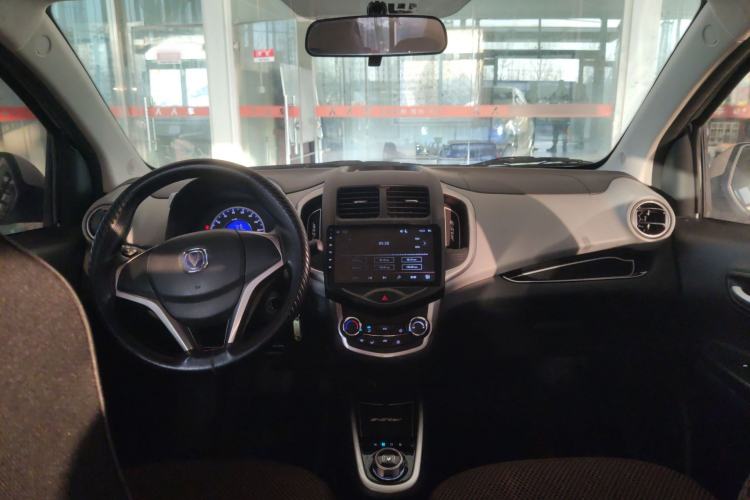 Used CHANGAN OSHAN Benni E-Star 2021 National Edition Xin Yue Version Lithium Iron Phosphate (31.86 kWh) Center Console