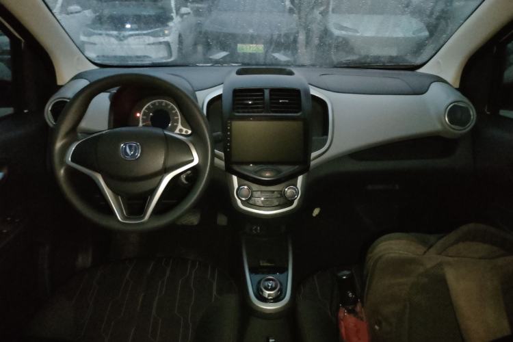 Used CHANGAN OSHAN Benni E-Star 2021 National Edition Xin Yue Version Lithium Iron Phosphate (31.18 kWh) Center Console