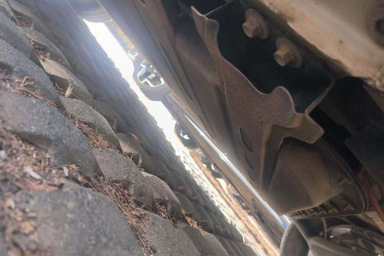 Used CHANGAN OSHAN Benni E-Star 2021 National Edition Xin Yue Version Lithium-Ion Battery Chassis Rear Left