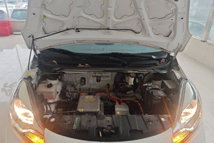 Used CHANGAN OSHAN Benni E-Star 2021 National Edition Colorful Version Lithium Iron Phosphate (31.86 kWh) Engine Bay