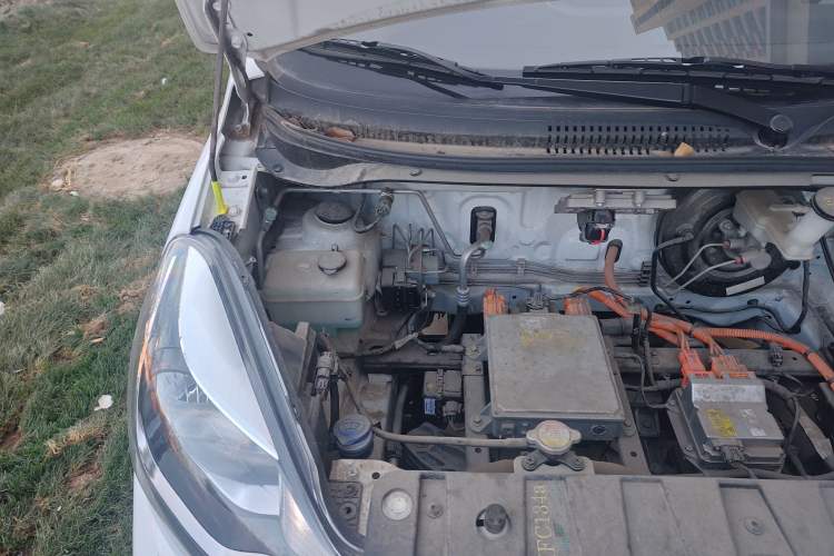 Used CHANGAN OSHAN Benni E-Star 2021 National Edition Xin Yue Version (Fast-Charging Edition) Lithium Iron Phosphate (31.18 kWh) Engine Bay Right