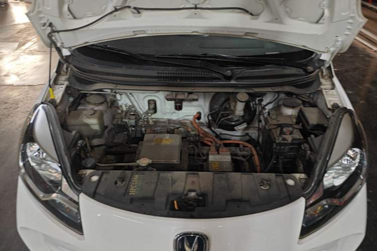 Used CHANGAN OSHAN Benni E-Star 2021 National Edition Xin Yue Version Lithium-Ion Battery Engine Bay