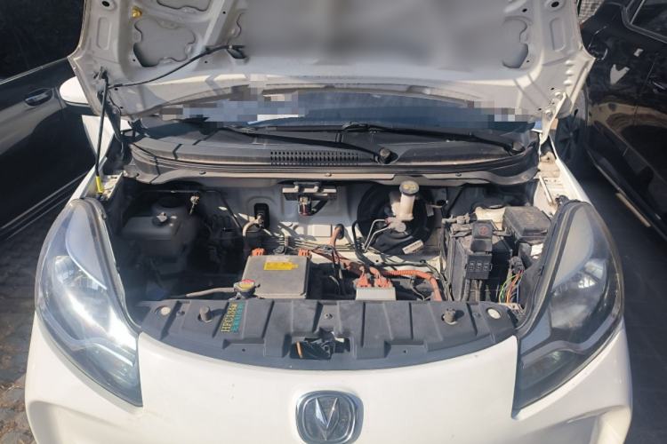 Used CHANGAN OSHAN Benni E-Star 2021 National Edition Xin Yue Version Lithium-Ion Battery Engine Bay
