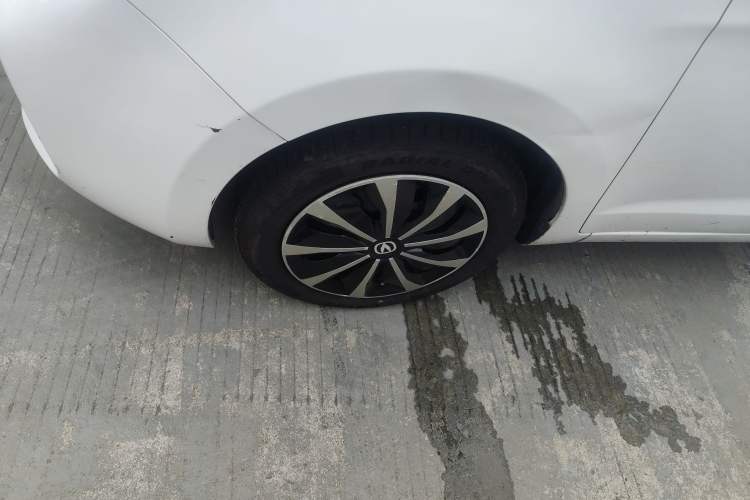 Used CHANGAN OSHAN Benni E-Star 2021 National Edition XinYi Edition Lithium Iron Phosphate (31.86 kWh) Exterior 4