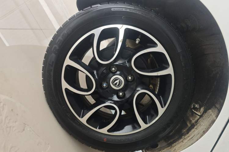 Used CHANGAN OSHAN Benni E-Star 2021 National Edition Colorful Version Lithium Iron Phosphate (31.86 kWh) Exterior 8