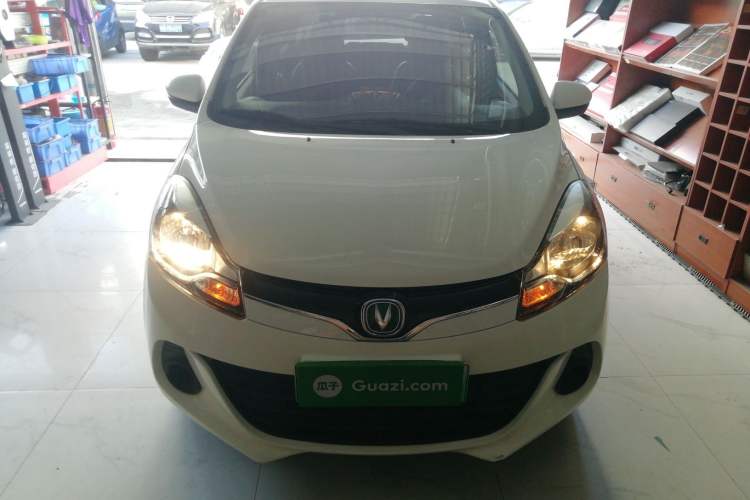 Used CHANGAN OSHAN Benni E-Star 2021 National Edition Xin Yue Version Lithium Iron Phosphate (31.86 kWh) Front