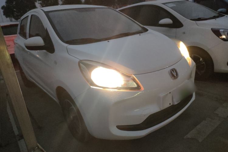Used CHANGAN OSHAN Benni E-Star 2021 National Edition Xin Yue Version Lithium Iron Phosphate (31.18 kWh) Front Right 45 Deg