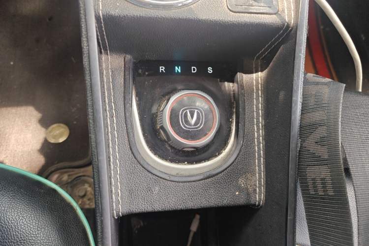 Used CHANGAN OSHAN Benni E-Star 2021 National Edition Xin Yue Version Lithium Iron Phosphate (31.18 kWh) Gear Lever