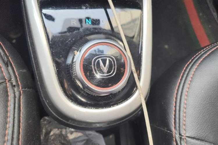 Used CHANGAN OSHAN Benni E-Star 2021 National Edition Xin Yue Version Lithium Iron Phosphate (31.18 kWh) Gear Lever