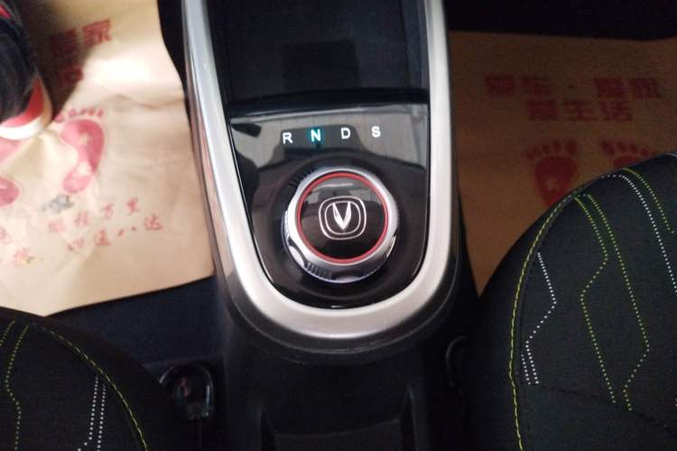 Used CHANGAN OSHAN Benni E-Star 2021 National Edition Xin Yue Version Lithium Iron Phosphate (31.86 kWh) Gear Lever
