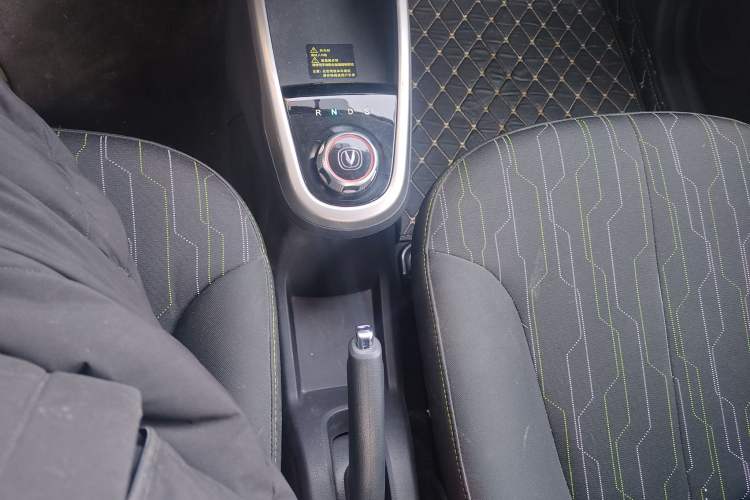 Used CHANGAN OSHAN Benni E-Star 2021 National Edition Xin Yue Version (Fast-Charging Edition) Lithium Iron Phosphate (31.18 kWh) Gear Lever