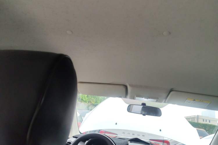Used CHANGAN OSHAN Benni E-Star 2021 National Edition XinYi Edition Lithium Iron Phosphate (31.86 kWh) Headliner
