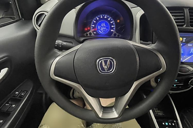 Used CHANGAN OSHAN Benni E-Star 2021 National Edition Xin Yue Version (Fast-Charging Edition) Lithium Iron Phosphate (31.95 kWh) Interior 1