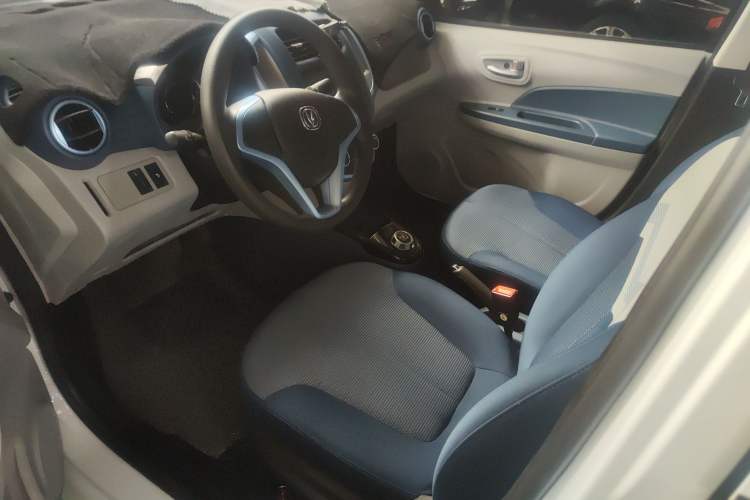 Used CHANGAN OSHAN Benni E-Star 2021 National Edition Colorful Version Lithium Iron Phosphate (31.86 kWh) Interior 2