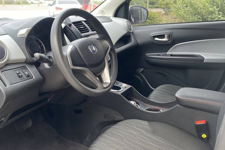 Used CHANGAN OSHAN Benni E-Star 2021 National Edition Xinyue Version (Fast-Charging Edition) Lithium NMC Interior 2