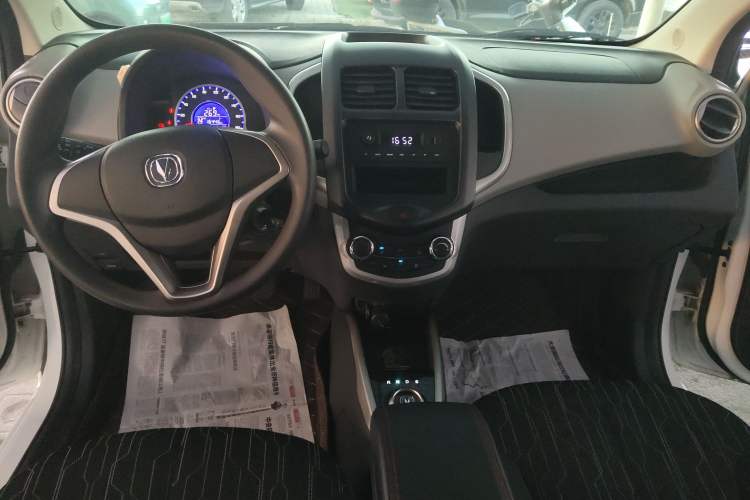 Used CHANGAN OSHAN Benni E-Star 2021 National Edition Xinyue Version (Fast-Charging Edition) Lithium NMC Interior 3