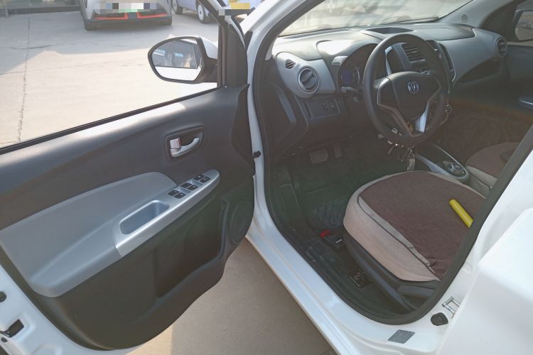 Used CHANGAN OSHAN Benni E-Star 2021 National Edition Xin Yue Version Lithium-Ion Battery Interior 3