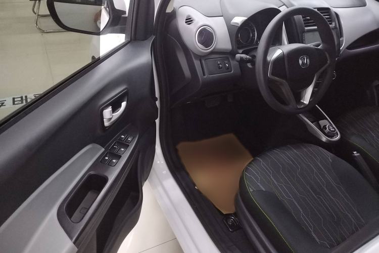 Used CHANGAN OSHAN Benni E-Star 2021 National Edition Xin Yue Version (Fast-Charging Edition) Lithium Iron Phosphate (31.18 kWh) Interior 3