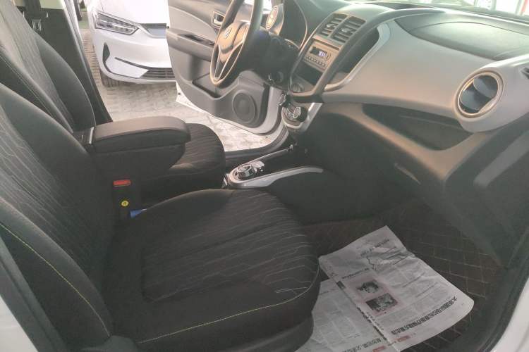 Used CHANGAN OSHAN Benni E-Star 2021 National Edition Xinyue Version (Fast-Charging Edition) Lithium NMC Interior 4