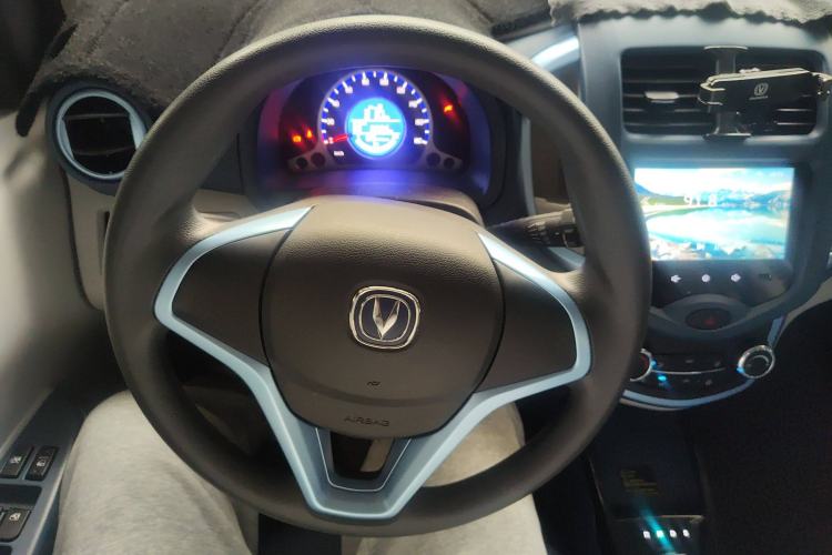 Used CHANGAN OSHAN Benni E-Star 2021 National Edition Colorful Version Lithium Iron Phosphate (31.86 kWh) Interior 5