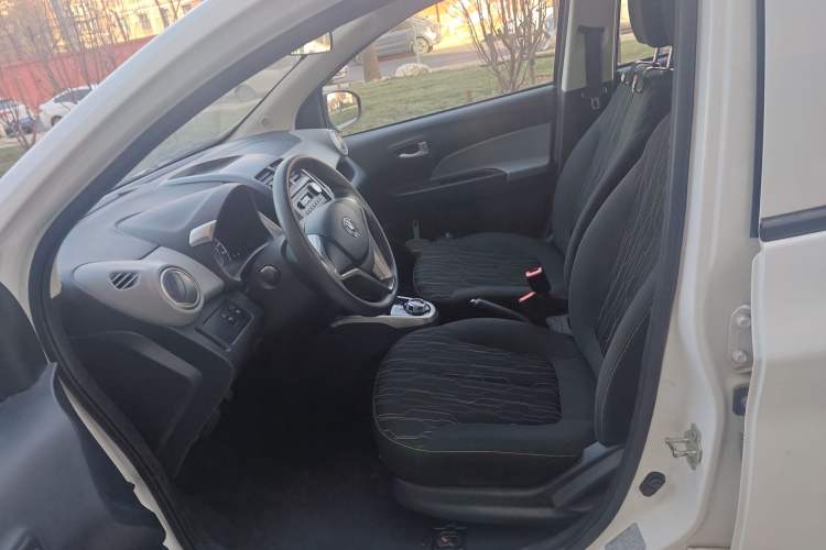 Used CHANGAN OSHAN Benni E-Star 2021 National Edition Xin Yue Version (Fast-Charging Edition) Lithium Iron Phosphate (31.18 kWh) Left Front Seat