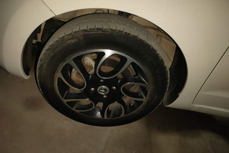 Used CHANGAN OSHAN Benni E-Star 2021 National Edition Xin Yue Version Lithium Iron Phosphate (31.18 kWh) Left Front Wheel Hub