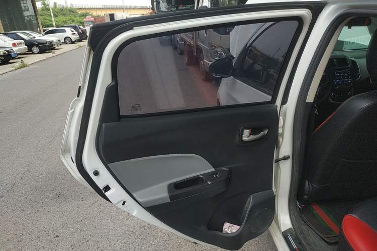 Used CHANGAN OSHAN Benni E-Star 2021 National Edition Xinyue Version (Fast-Charging Edition) Lithium NMC Left Rear Door Interior