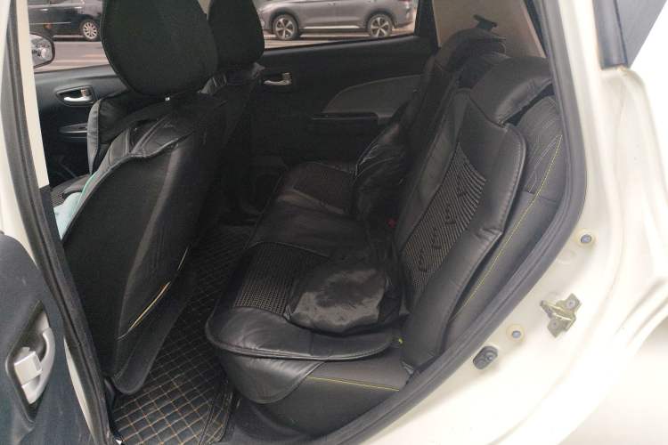 Used CHANGAN OSHAN Benni E-Star 2021 National Edition Xin Yue Version Lithium Iron Phosphate (31.86 kWh) Left Rear Seat