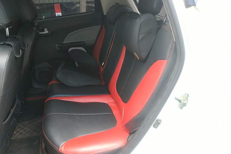 Used CHANGAN OSHAN Benni E-Star 2021 National Edition Xinyue Version (Fast-Charging Edition) Lithium NMC Left Rear Seat