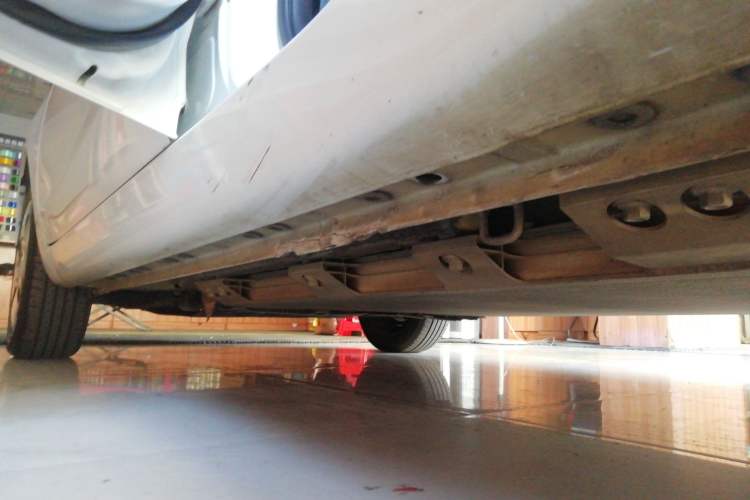 Used CHANGAN OSHAN Benni E-Star 2021 National Edition Xin Yue Version Lithium Iron Phosphate (31.86 kWh) Left Side Sill