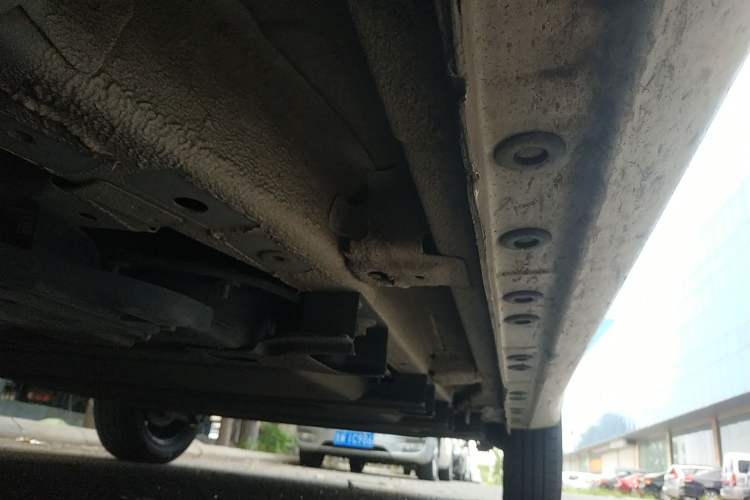 Used CHANGAN OSHAN Benni E-Star 2021 National Edition Xinyue Version (Fast-Charging Edition) Lithium NMC Left Side Sill