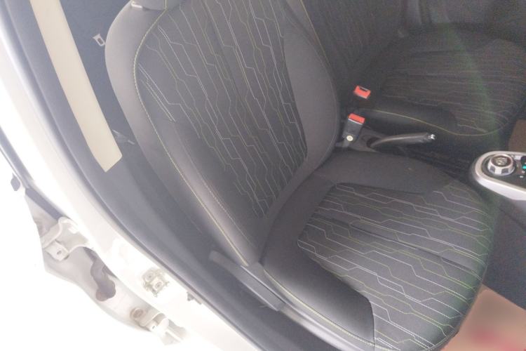 Used CHANGAN OSHAN Benni E-Star 2021 National Edition Xin Yue Version Lithium Iron Phosphate (31.86 kWh) Right Front Seat