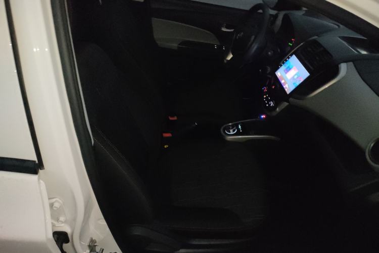 Used CHANGAN OSHAN Benni E-Star 2021 National Edition Xin Yue Version Lithium Iron Phosphate (31.18 kWh) Right Front Seat