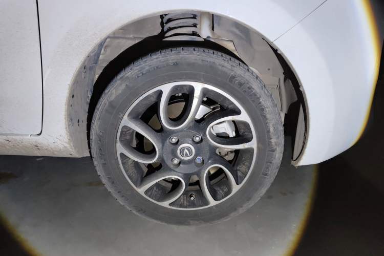 Used CHANGAN OSHAN Benni E-Star 2021 National Edition Colorful Version Lithium Iron Phosphate (31.86 kWh) Right Front Wheel Hub