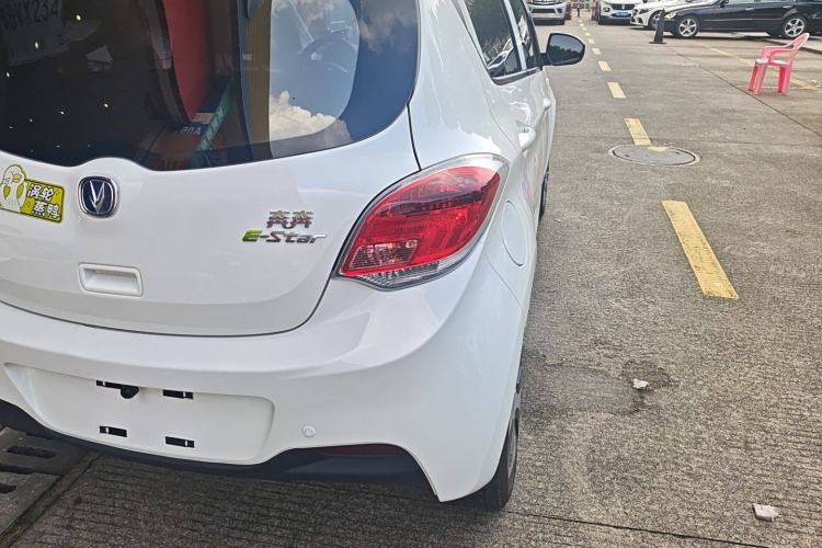 Used CHANGAN OSHAN Benni E-Star 2021 National Edition Xinyue Version (Fast-Charging Edition) Lithium NMC Right Rear Taillight