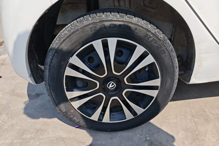 Used CHANGAN OSHAN Benni E-Star 2021 National Edition Xin Yue Version Lithium Iron Phosphate (31.86 kWh) Right Rear Wheel Hub
