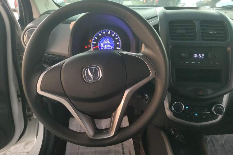 Used CHANGAN OSHAN Benni E-Star 2021 National Edition Xinyue Version (Fast-Charging Edition) Lithium NMC Steering Wheel