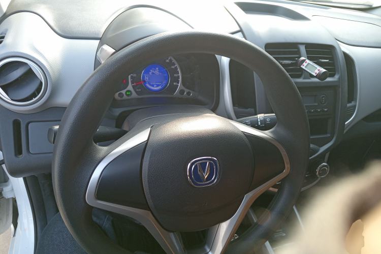 Used CHANGAN OSHAN Benni E-Star 2021 National Edition Xin Yue Version Lithium-Ion Battery Steering Wheel