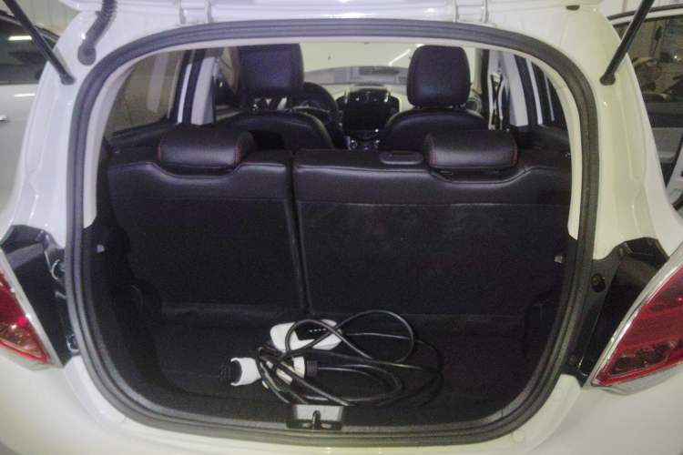 Used CHANGAN OSHAN Benni E-Star 2021 National Edition Xin Yue Version Lithium-Ion Battery Trunk