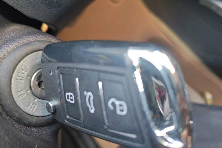 Used CHANGAN OSHAN Benni E-Star 2021 National Edition Xin Yue Version Lithium Iron Phosphate (31.86 kWh) Vehicle Key